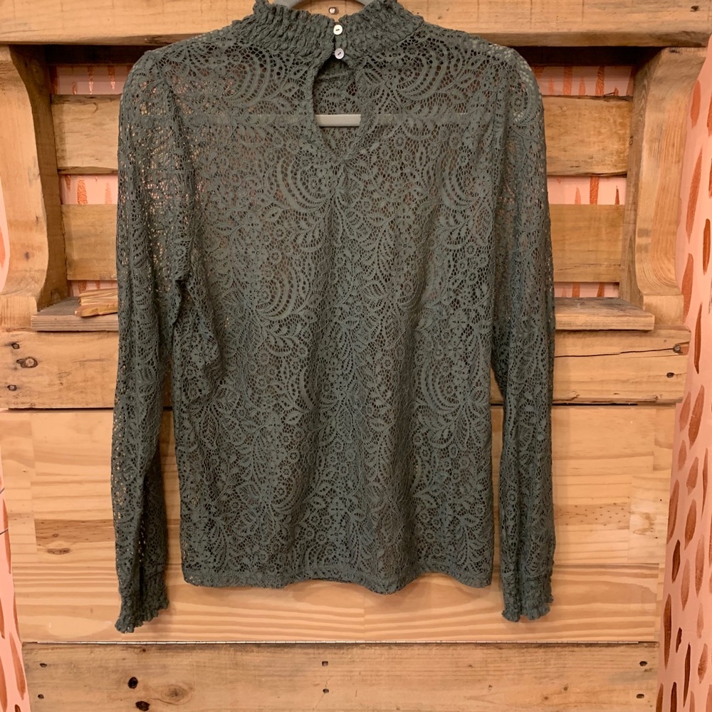 Blouse - Picture 2 of 2